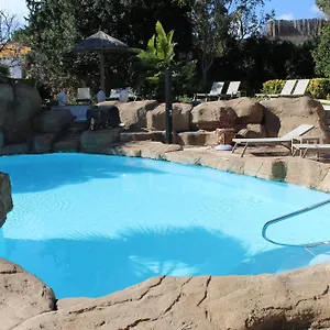 Hotel The Red Farm Relais & Spa, Iklin